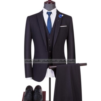 3 Piecs Kings Suit With V Shaped Five Button Waistcoat