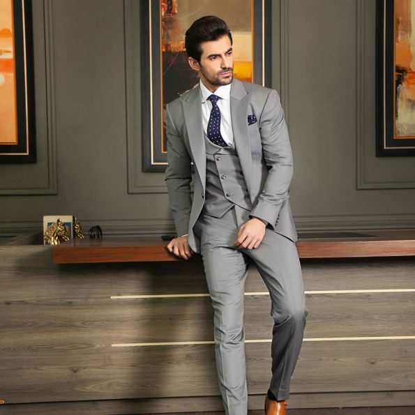 Grey-Business-Suit-For-Gentleman
